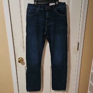 Wrangler Men’s  Straight Fit Jeans